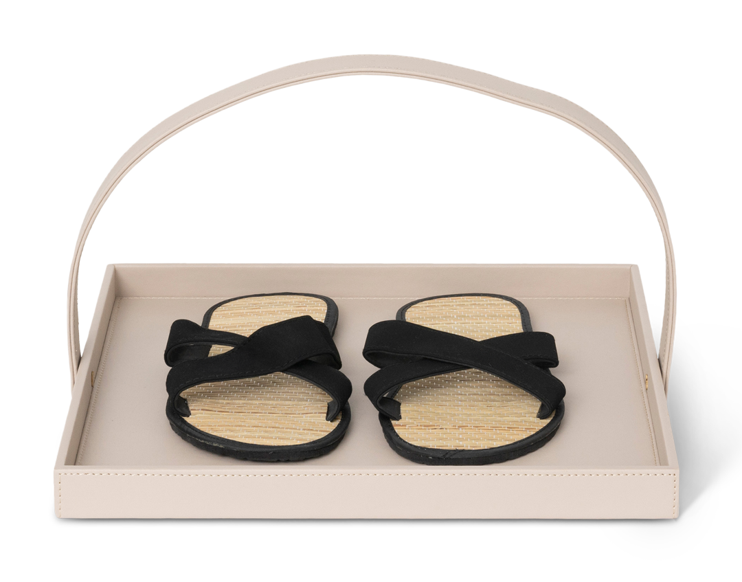 flores-turndown-tray-natural-accessories-bentley